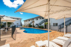 6B Beachfront Apartments